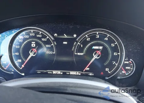 2019 BMW M5 z USA, uszkodzony, nr VIN WBSJF0C52KB285892